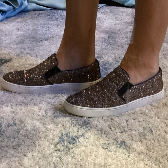 Michael Kors slip on shoe - Picture 3 of 6